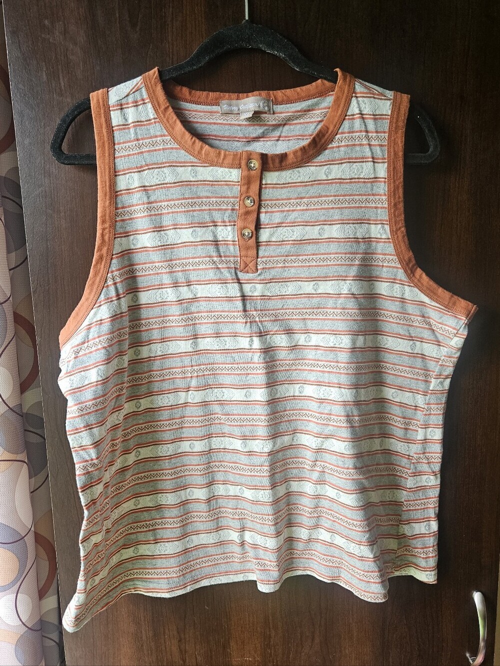 Victory Outfitters Striped Henley Tank Top in Rust and Light Gray Size XL